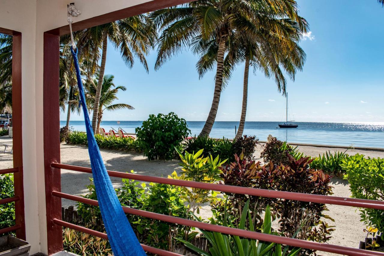 Tres Cocos Resort Сан Педро Екстериор снимка